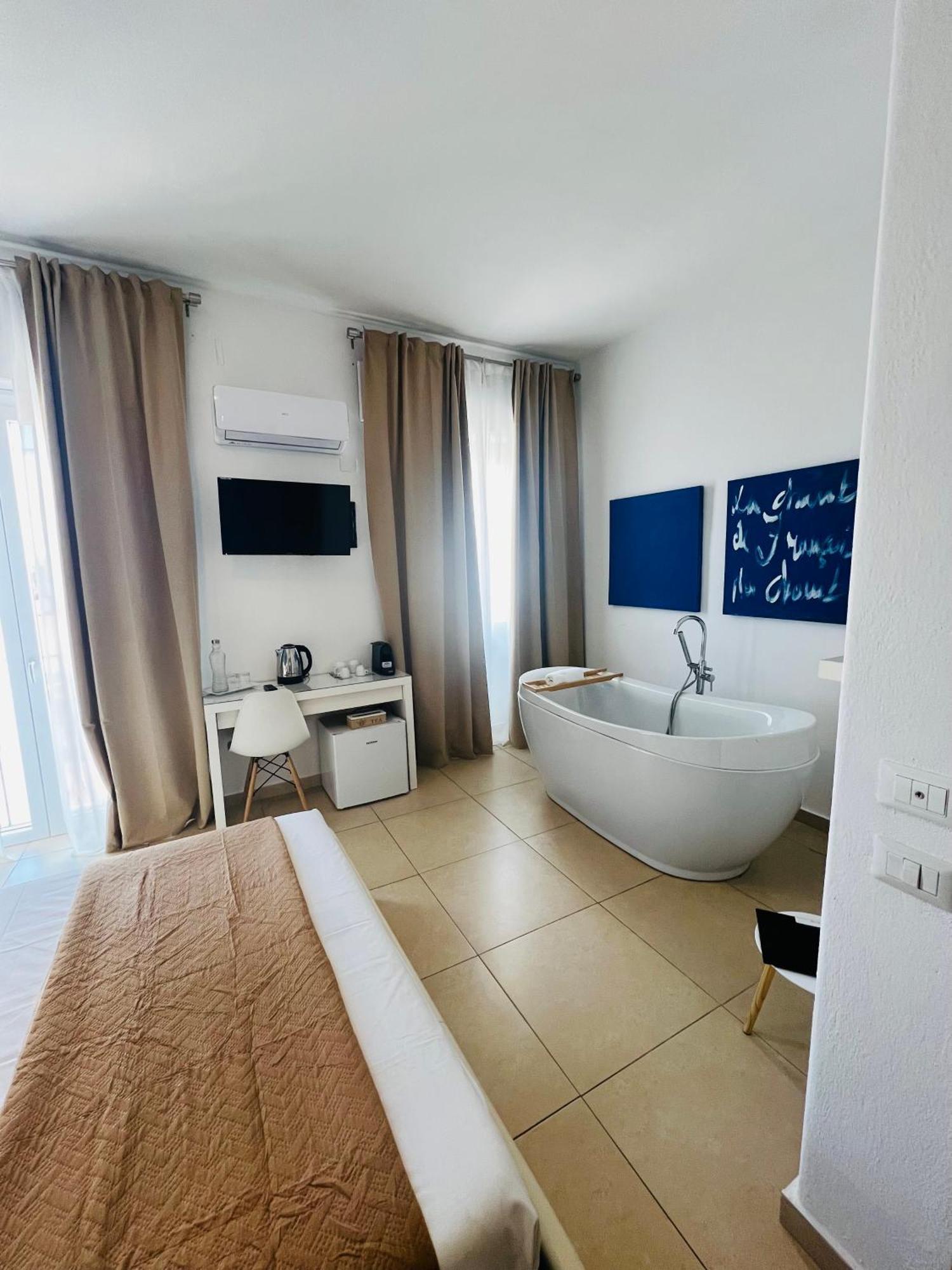 Les Chambres de Françoise Olbia Exterior foto